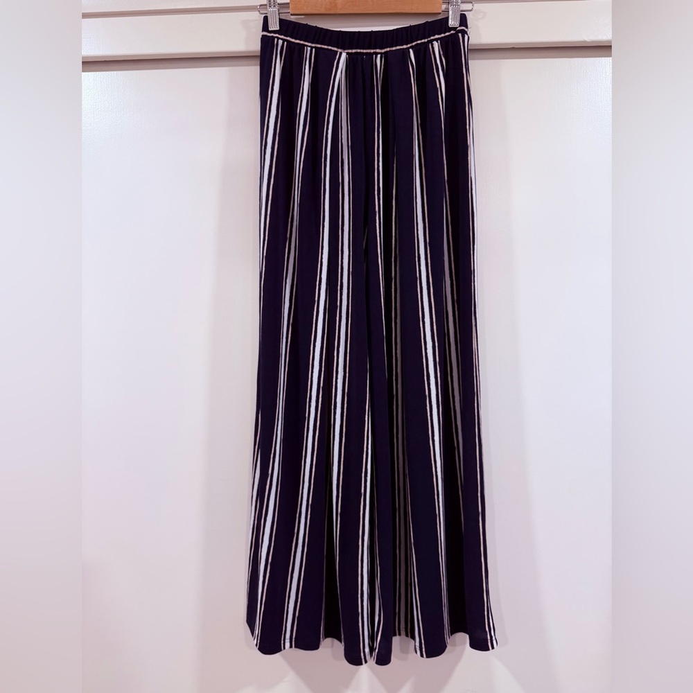 Bar III Navy and‎ White Striped Pants